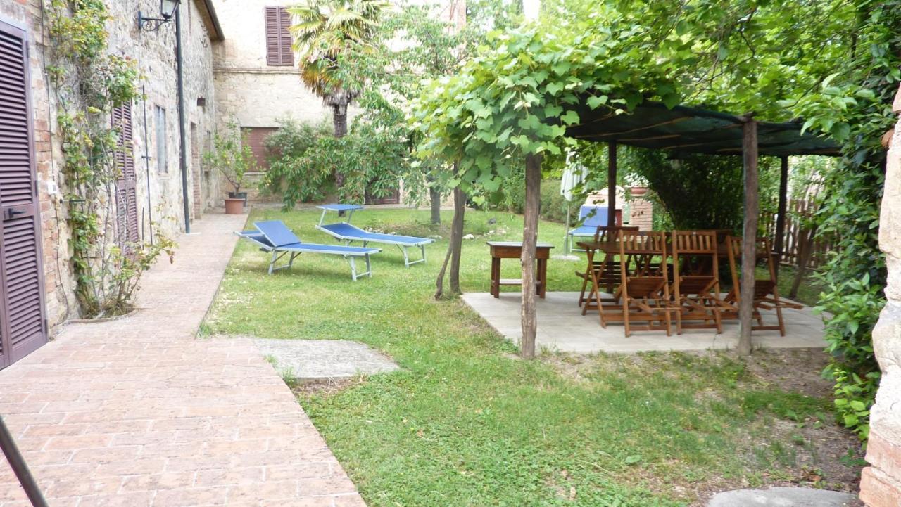 Agriturismo Bellavista Radicondoli Екстер'єр фото