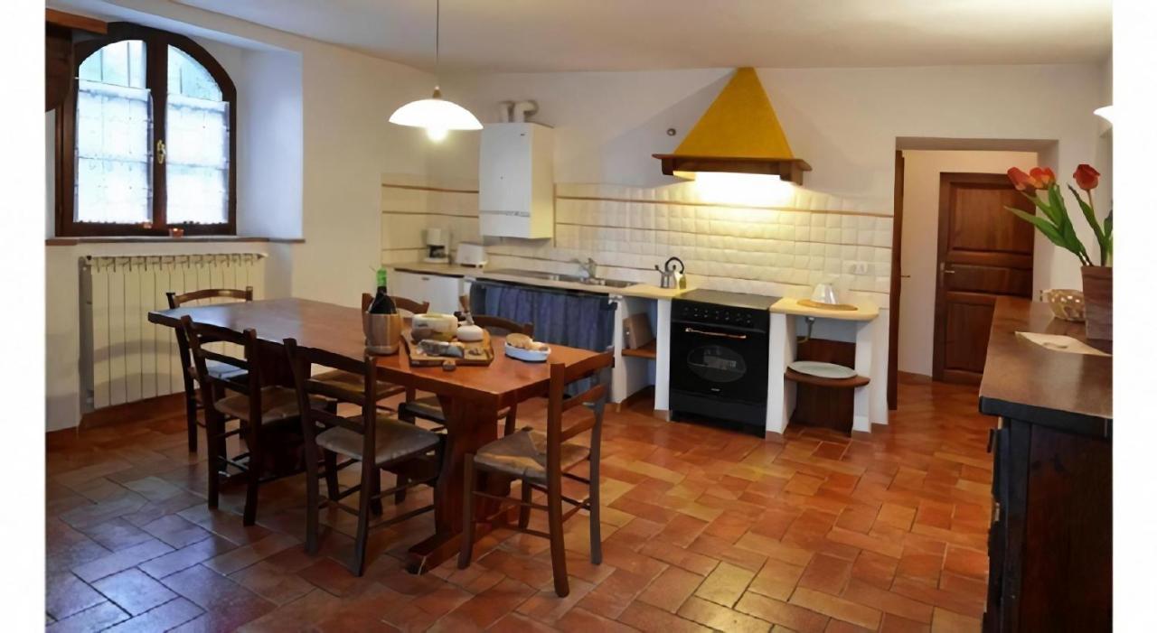 Agriturismo Bellavista Radicondoli Екстер'єр фото
